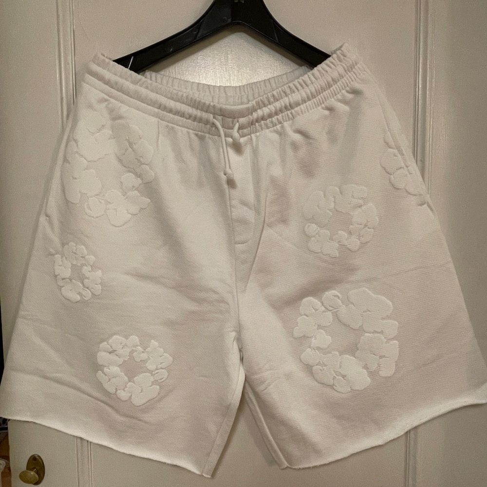 Denim Tears White on White Floral Embroidered mens Shorts Size L